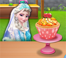 Elsa Cupkek Yapıyor