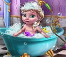 Bebek Elsa Banyo Keyfi